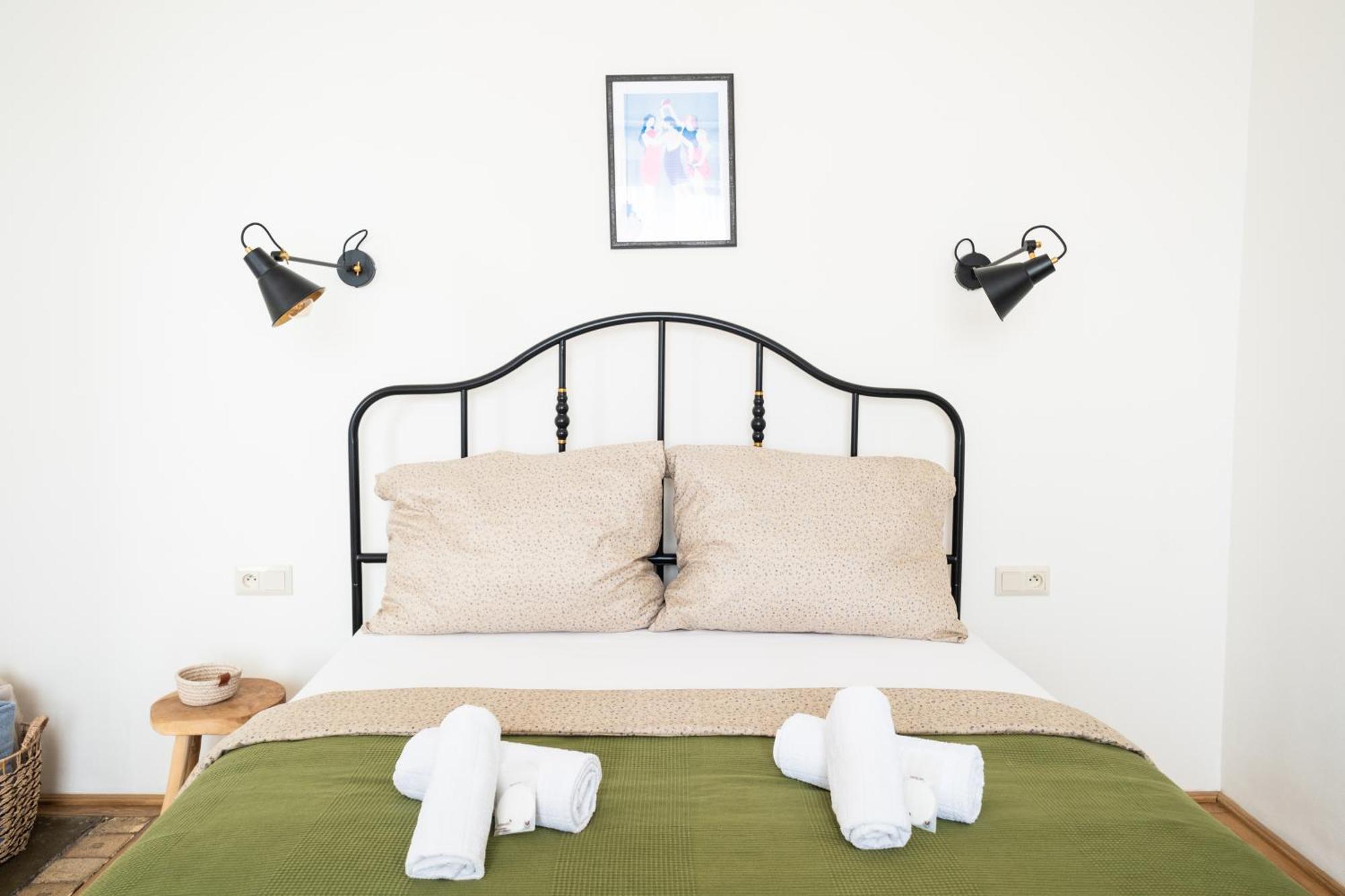 Romantic Apartment In The City Centre Банска-Штьявница Экстерьер фото